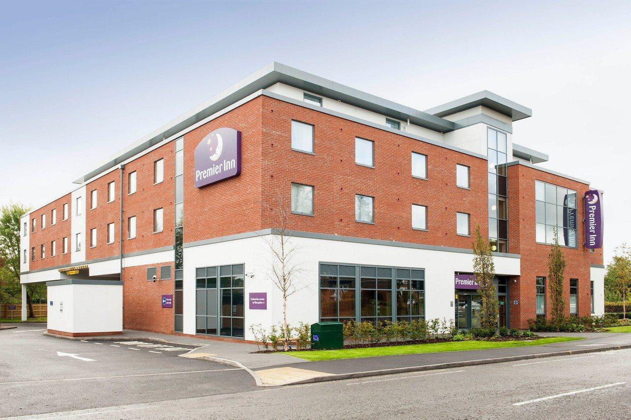 Premier Inn Fleet Εξωτερικό φωτογραφία