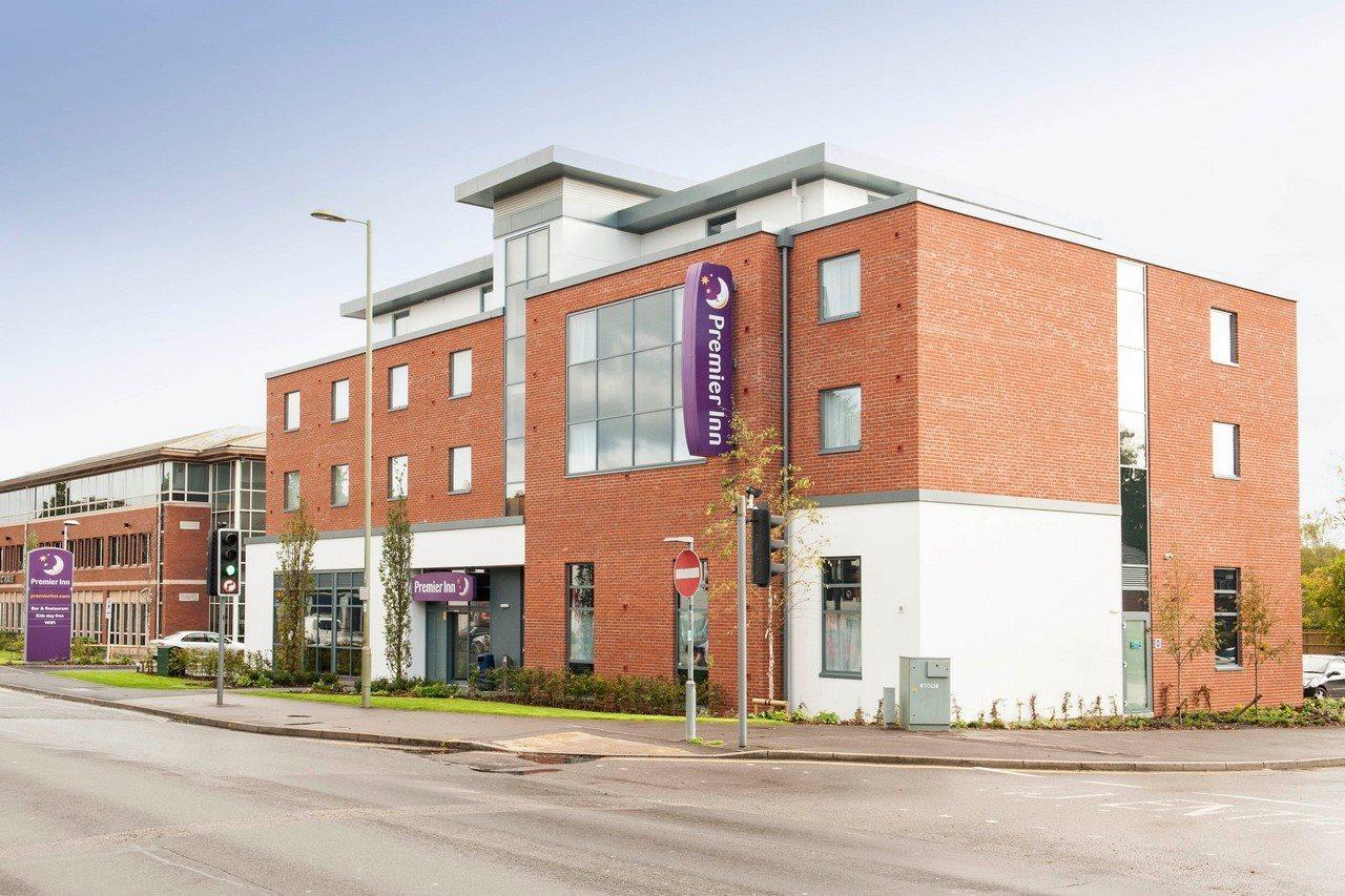 Premier Inn Fleet Εξωτερικό φωτογραφία