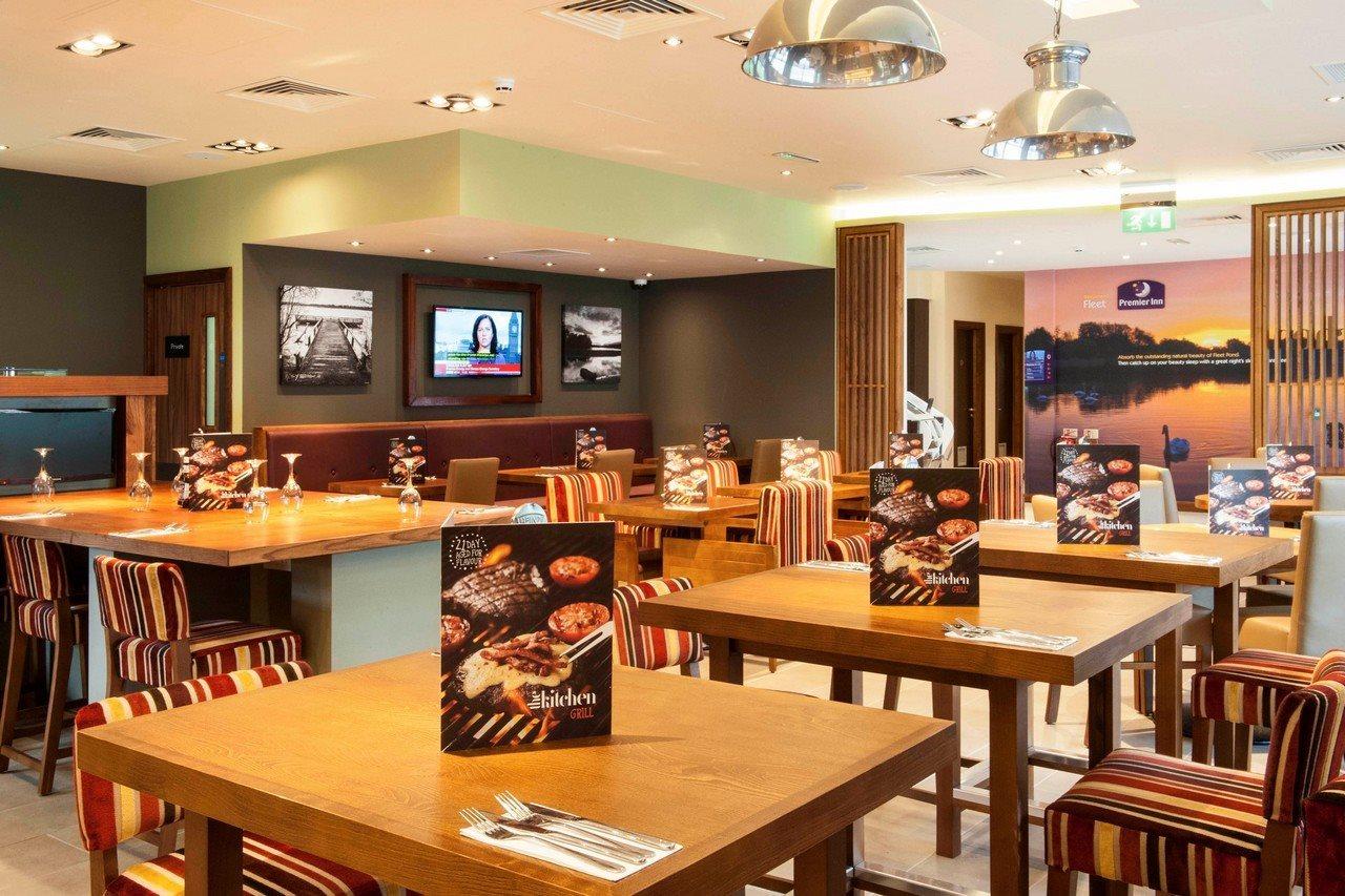 Premier Inn Fleet Εξωτερικό φωτογραφία